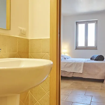 Dublin - Mare Blu 2 - Ostuni * Villanova di Ostuni